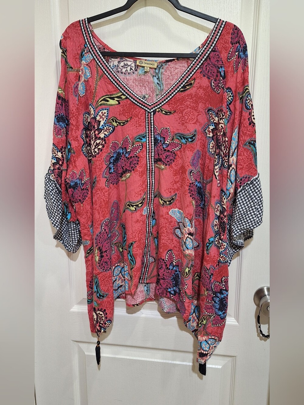 Democracy Plus Sz3X Mixed Floral Boho V-Neck Blouse Gingham Trim Tassels Paisley